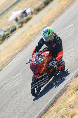 media/Oct-15-2023-TrackXperience (Sun) [[85198ff50b]]/Group 3/session 4 turn 3/